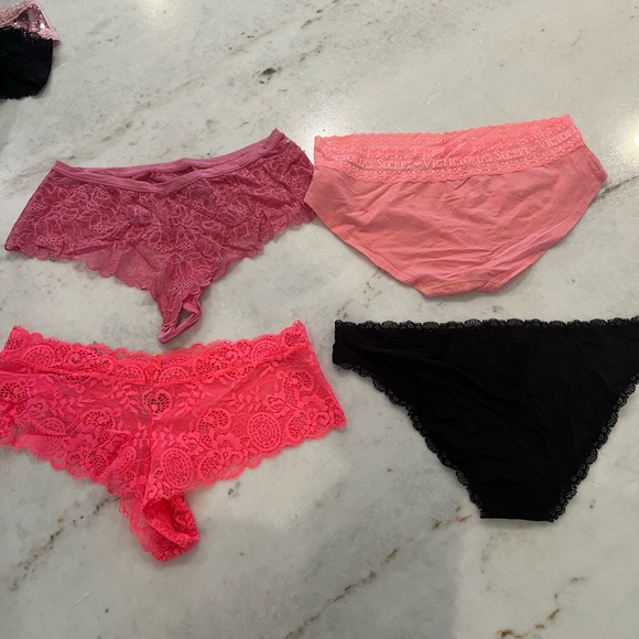 LOT of 13 Victoria’s Secret Size Large Women’s Underwear - Picture 4 of 12